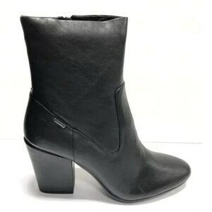 Kenneth Cole Black Leather Women's Ankle Boots
